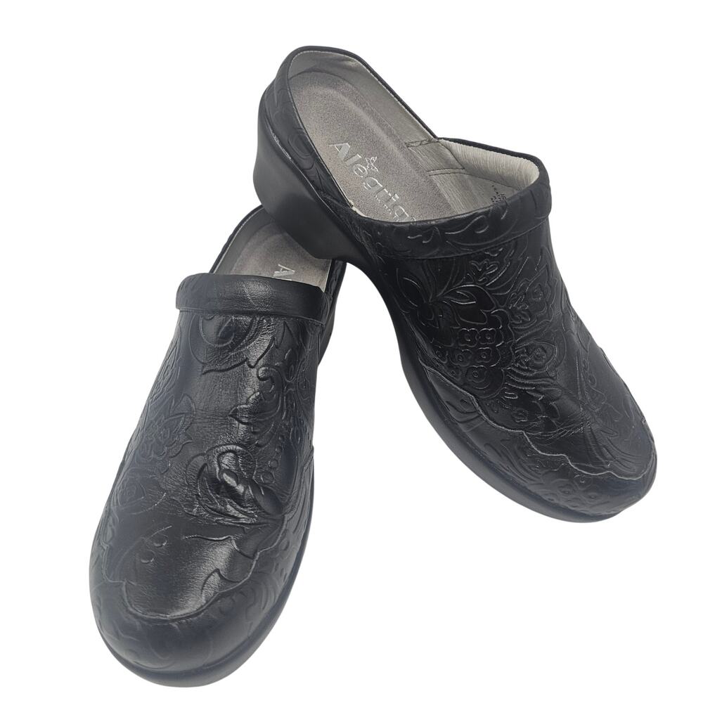 Alegria Isabelle Yeehaw Black Tooled Leather Western Style Clogs EU 39 / US 9